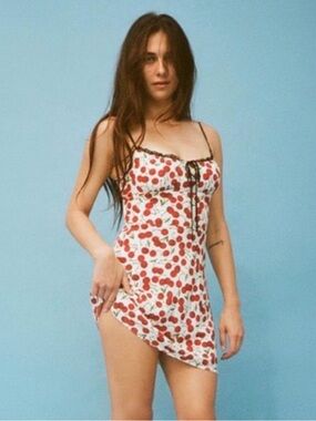 Réalisation Par x Devon Lee Carlson The Frank Mini Dress Dorothy Cherry Silk M
